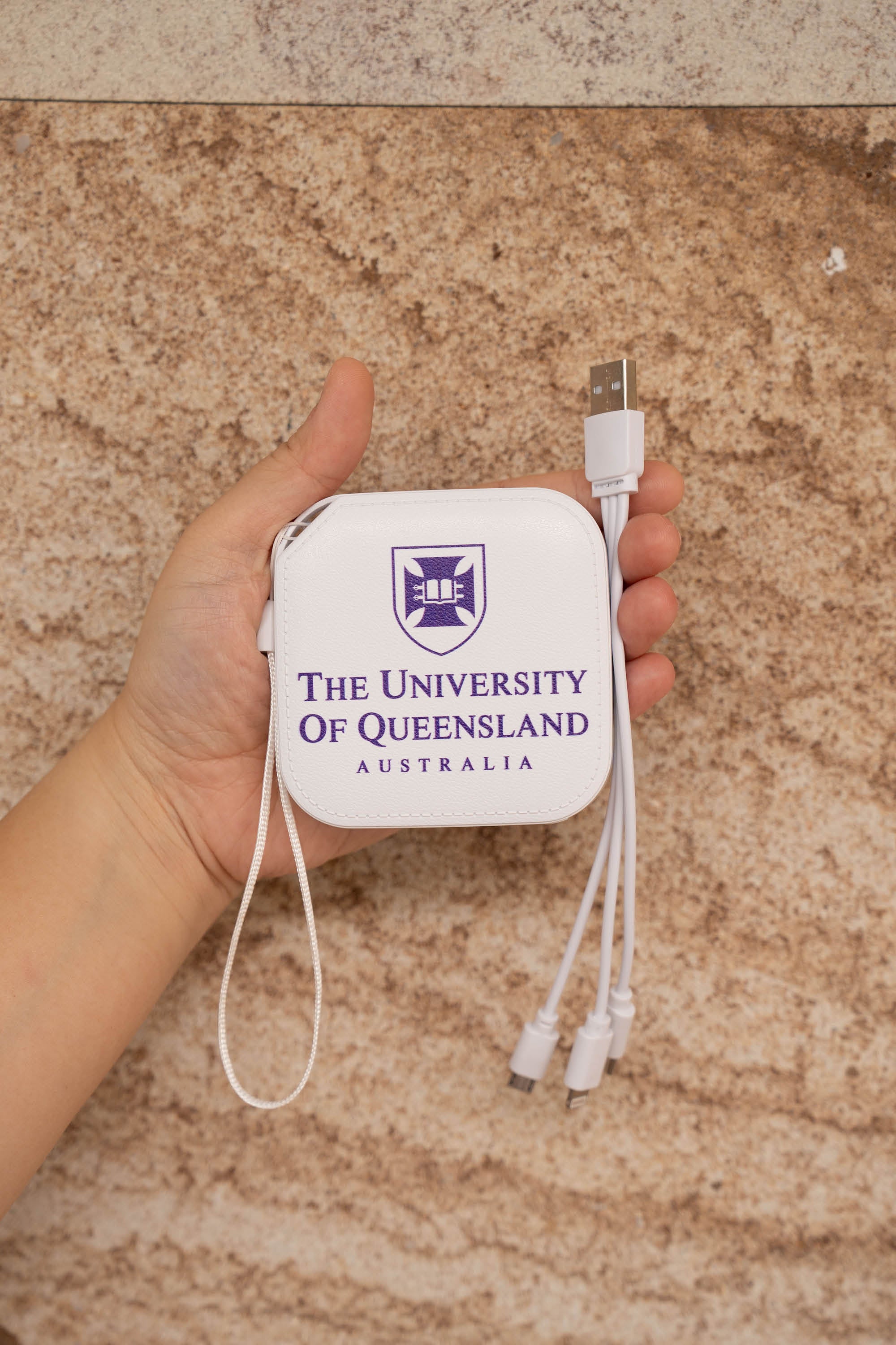 UQ Shield Powerbank