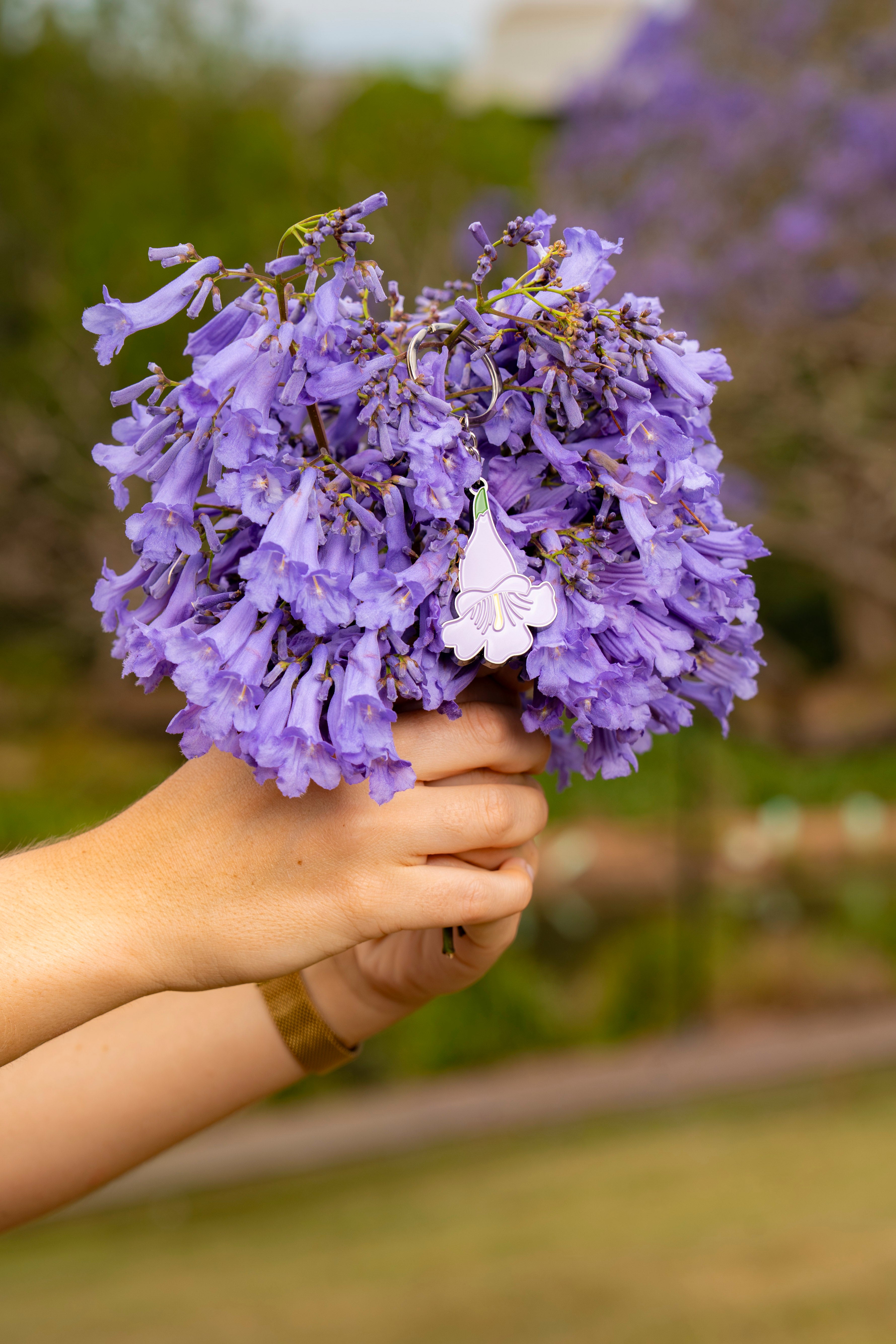 UQ Jacaranda Keyring – UQ Shop