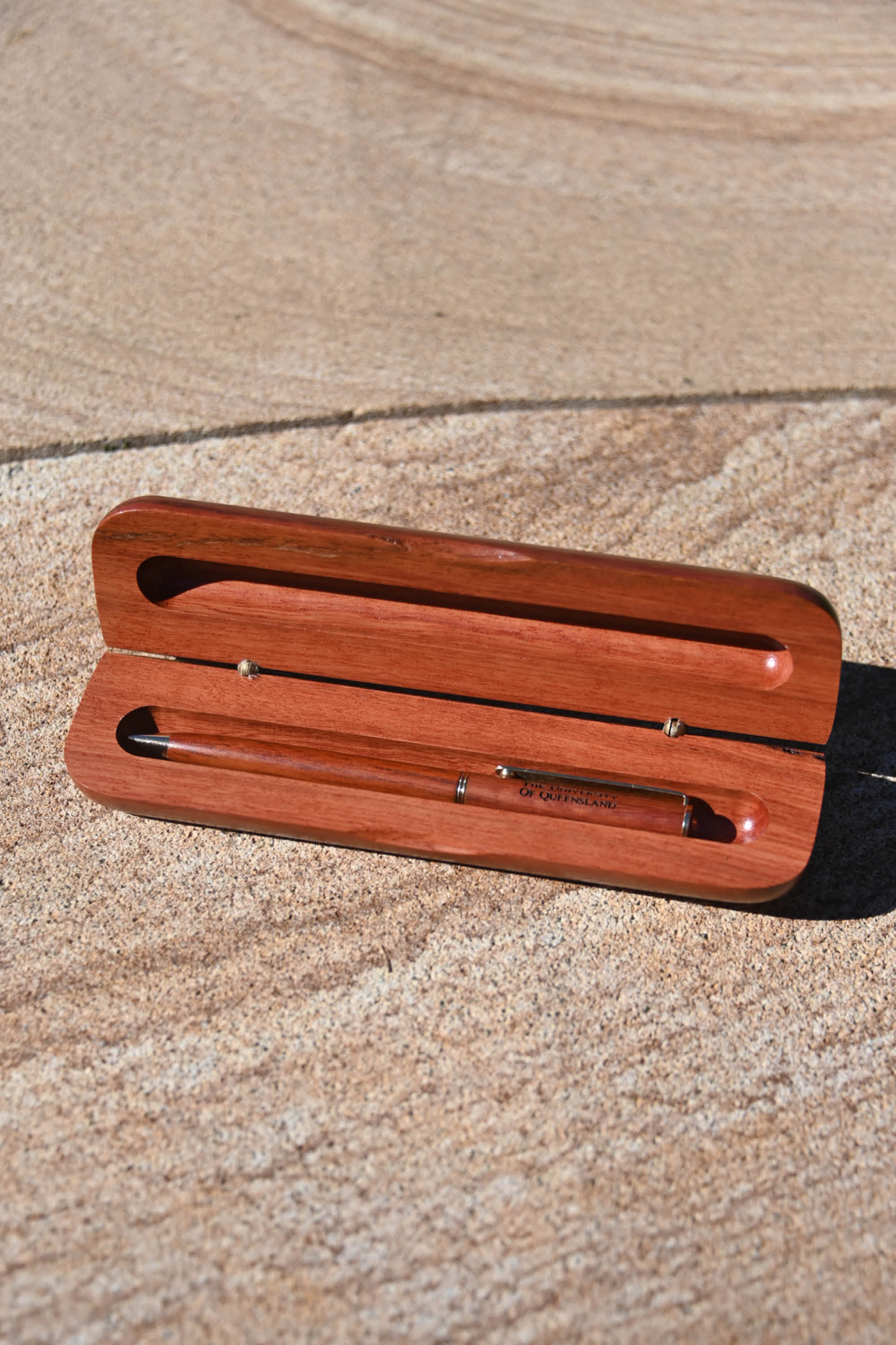 UQ Jarrah Tree Executive Black Clip Pen and Pen Box