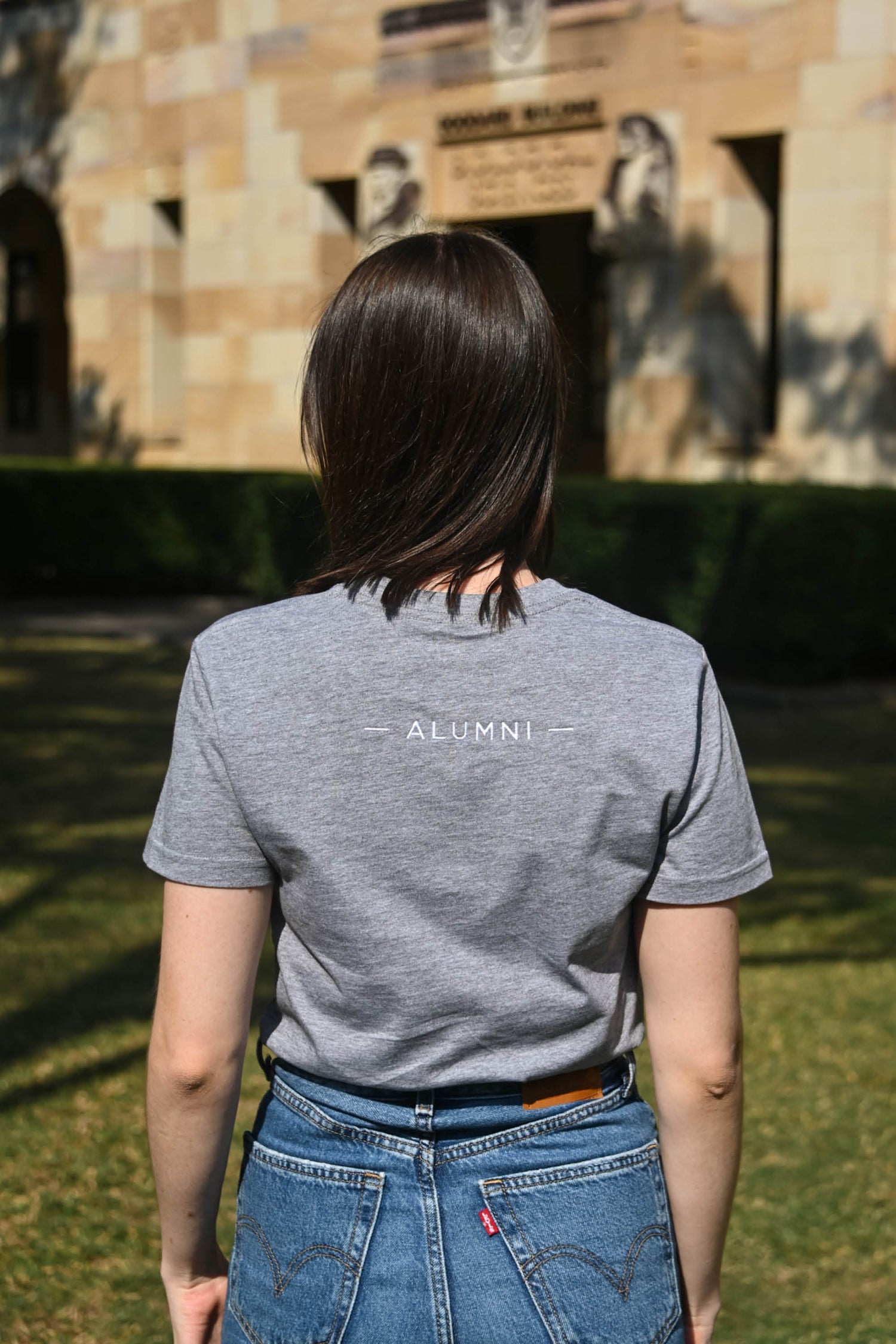 UQ Alumni Unisex 2023 T-Shirt